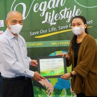 Teachers & Students' Performances | SMP & SMK METTA MAITREYA